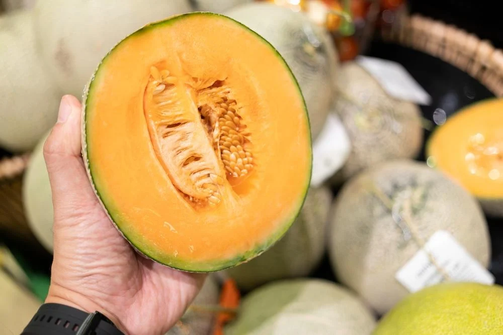 Melon parfait : les secrets pour repérer à coup sûr un fruit mûr et savoureux